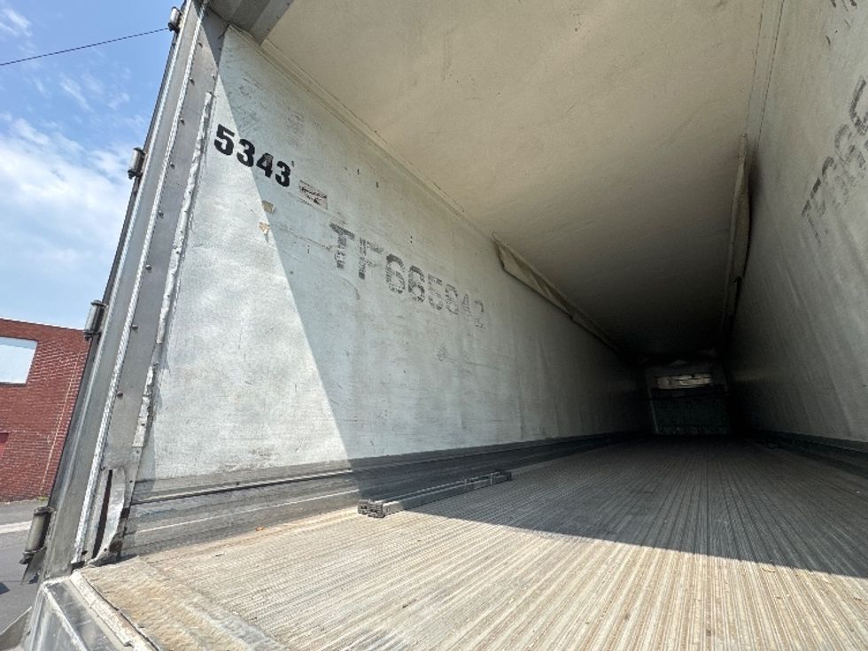 Refrigerated Trailer-Semi Trailers-Great Dane-2014-Trailer-Chicopee-MA-394,182\n\t\tmiles-$ 14,500 - Image 8