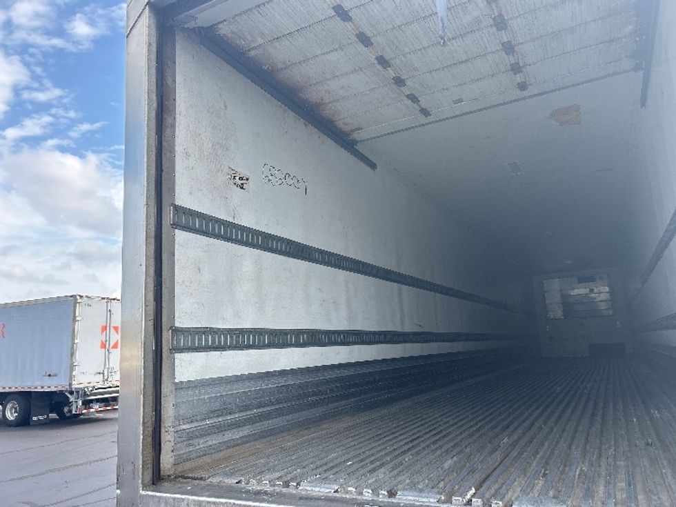 Refrigerated Trailer-Semi Trailers-Great Dane-2014-Trailer-Montgomery-NY-333,166\n\t\tmiles-$ 14,000 - Image 9