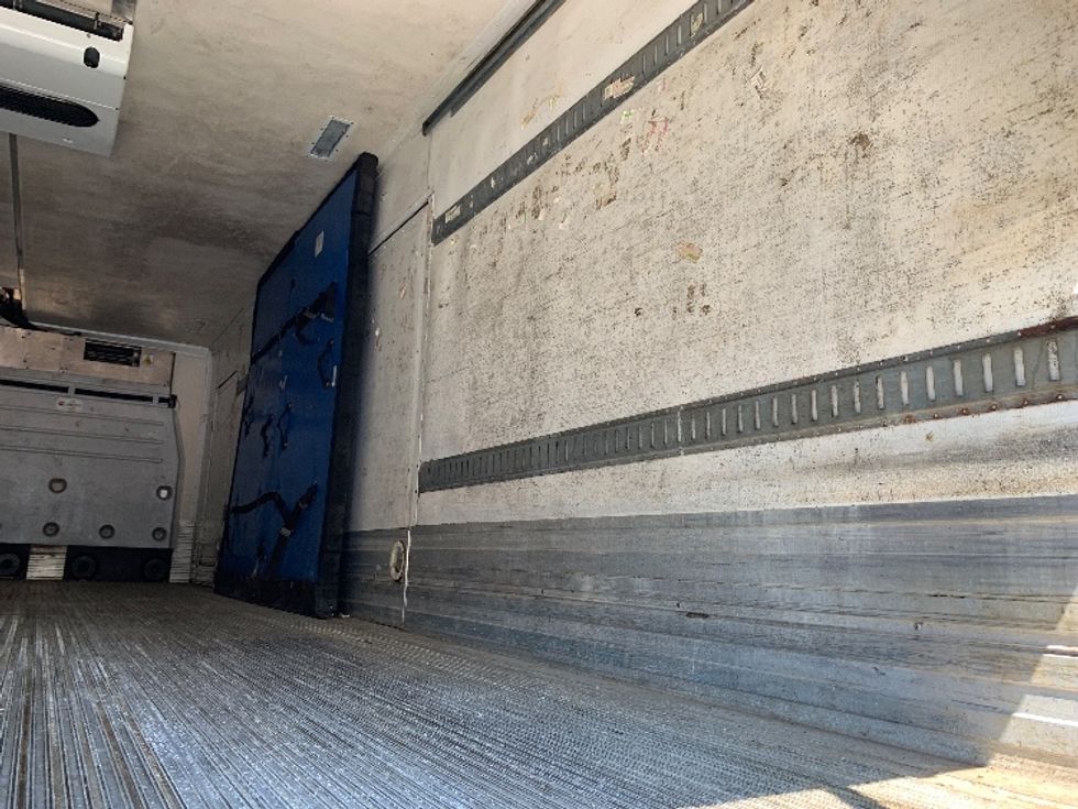 Refrigerated Trailer-Semi Trailers-Great Dane-2014-Trailer-Norton-MA-374,529\n\t\tmiles-$ 10,750 - Image 10