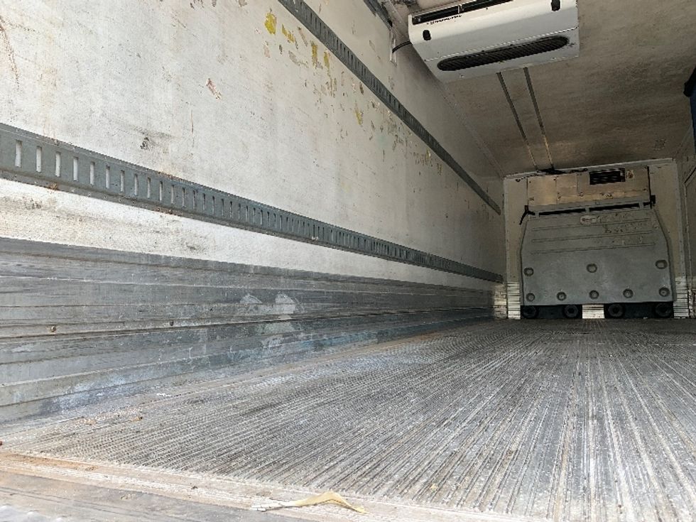 Refrigerated Trailer-Semi Trailers-Great Dane-2014-Trailer-Norton-MA-590,126\n\t\tmiles-$ 10,500 - Image 9