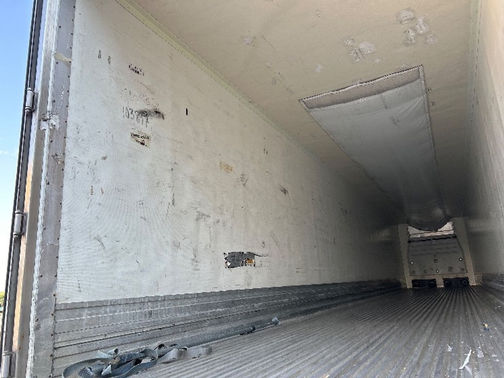 Refrigerated Trailer-Semi Trailers-Great Dane-2015-Trailer-Lansing-MI-731,061\n\t\tmiles-$ 16,750 - Image 9