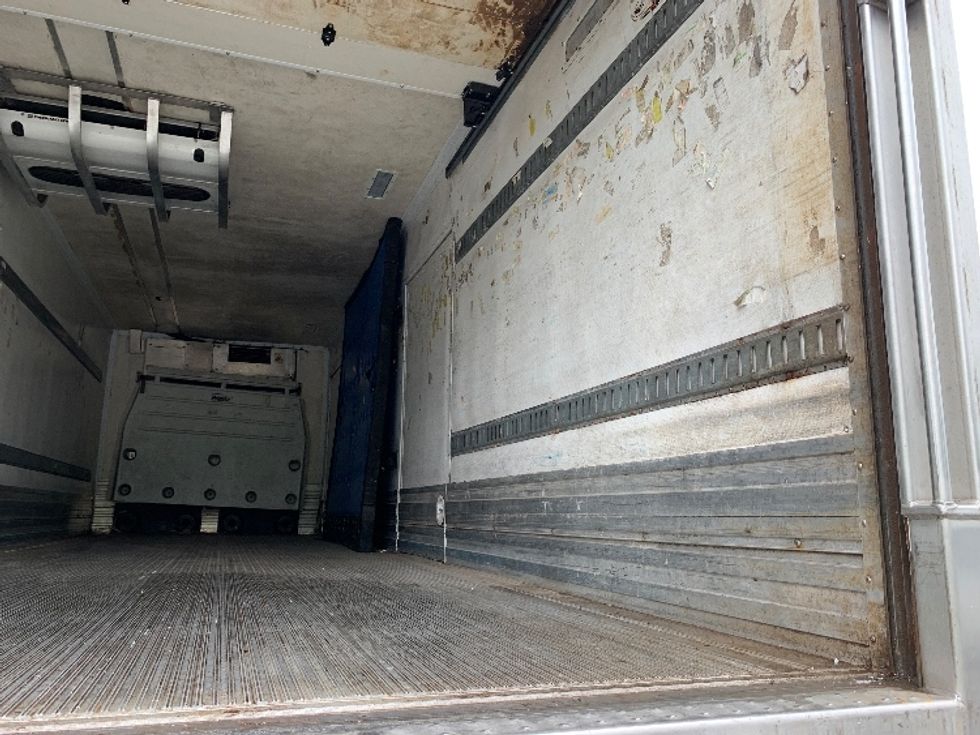 Refrigerated Trailer-Semi Trailers-Great Dane-2015-Trailer-Norton-MA-561,639\n\t\tmiles-$ 12,750 - Image 10