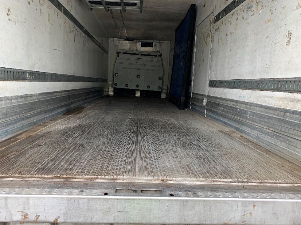 Refrigerated Trailer-Semi Trailers-Great Dane-2015-Trailer-Norton-MA-561,639\n\t\tmiles-$ 12,750 - Image 8