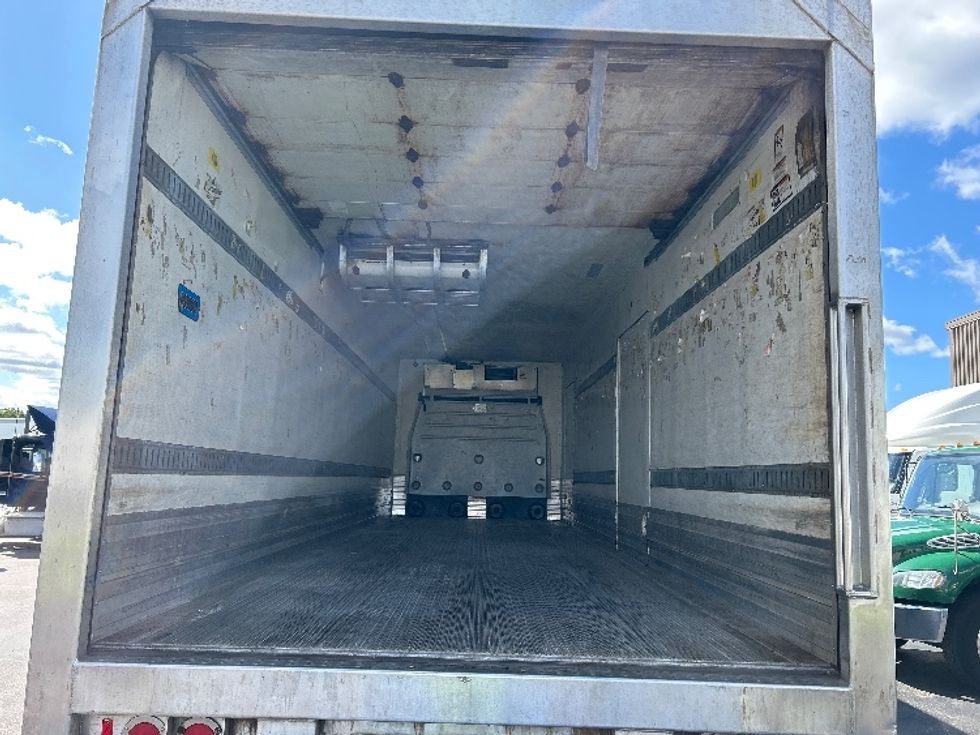 Refrigerated Trailer-Semi Trailers-Great Dane-2015-Trailer-Norton-MA-561,835\n\t\tmiles-$ 14,250 - Image 7