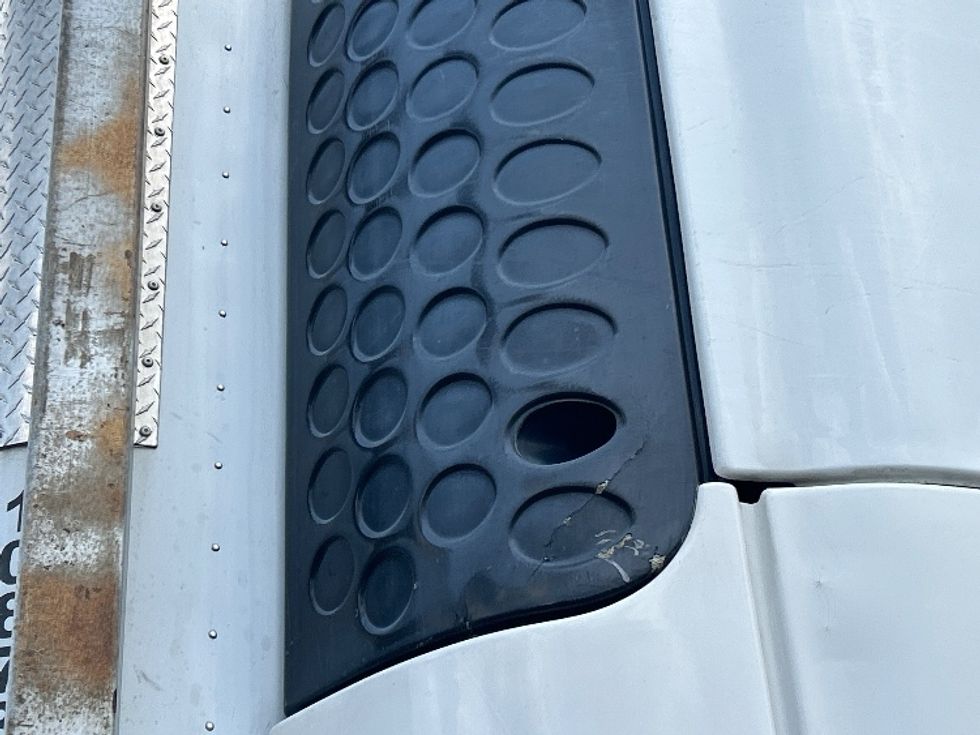 Refrigerated Trailer-Semi Trailers-Great Dane-2015-Trailer-Ocala-FL-652,396\n\t\tmiles-$ 11,750 - Image 16