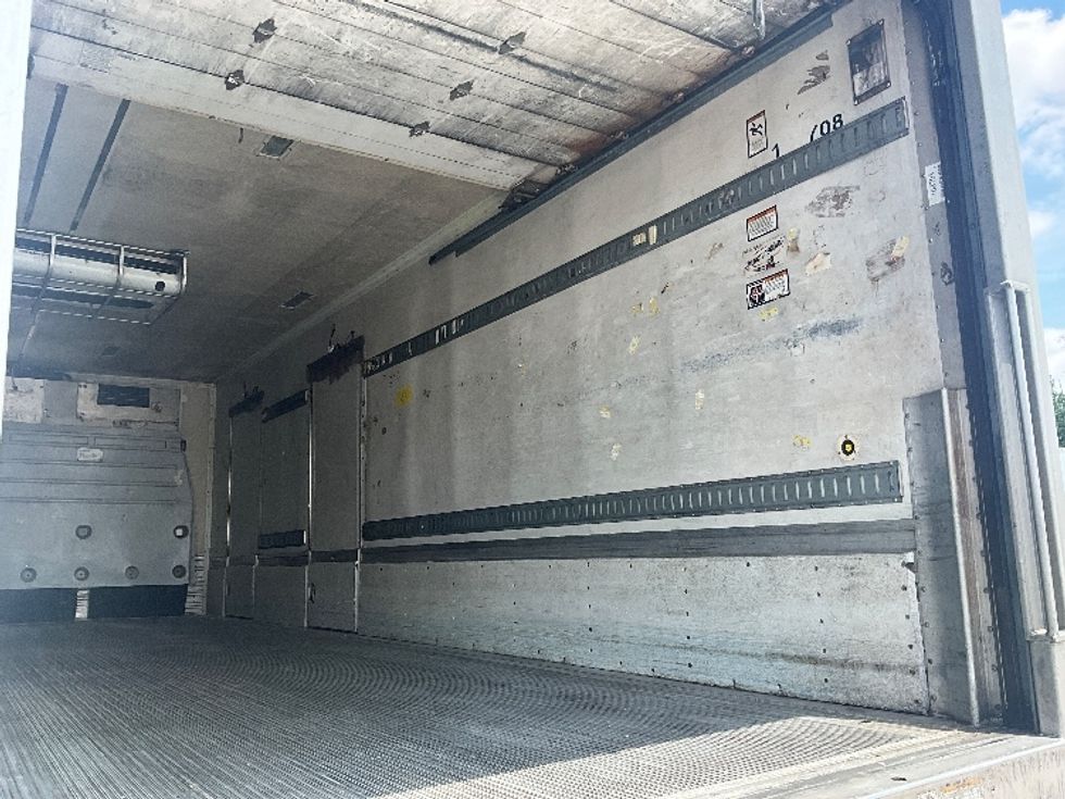 Refrigerated Trailer-Semi Trailers-Great Dane-2015-Trailer-Plant City-FL-571,285\n\t\tmiles-$ 11,750 - Image 10