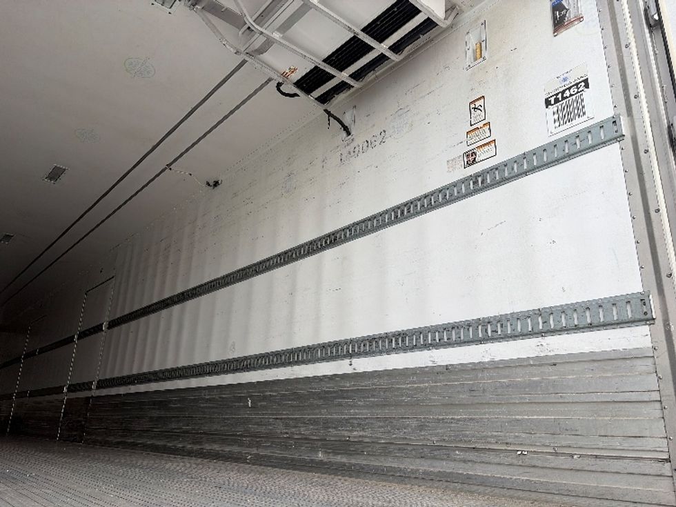 Refrigerated Trailer-Semi Trailers-Great Dane-2016-Trailer-Brooklyn Park-MN-424,666\n\t\tmiles-$ 18,750 - Image 9