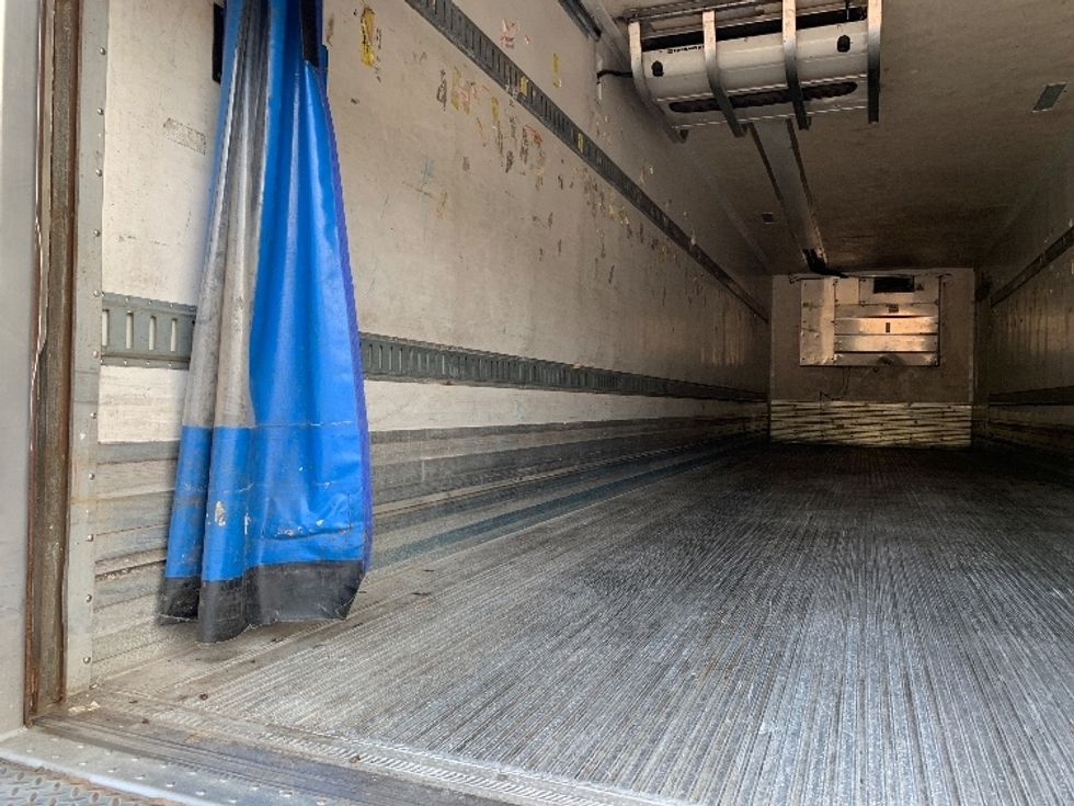 Refrigerated Trailer-Semi Trailers-Great Dane-2016-Trailer-Norton-MA-1,188,887\n\t\tmiles-$ 18,500 - Image 9