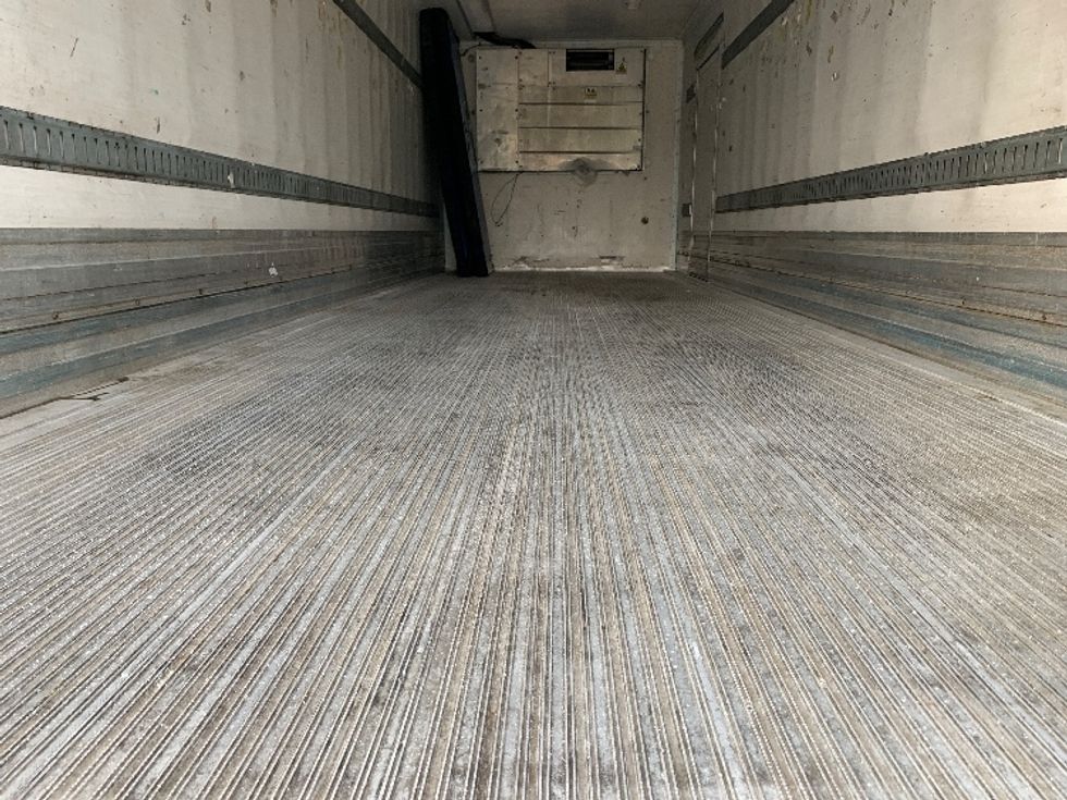 Refrigerated Trailer-Semi Trailers-Great Dane-2016-Trailer-Norton-MA-302,555\n\t\tmiles-$ 19,000 - Image 8