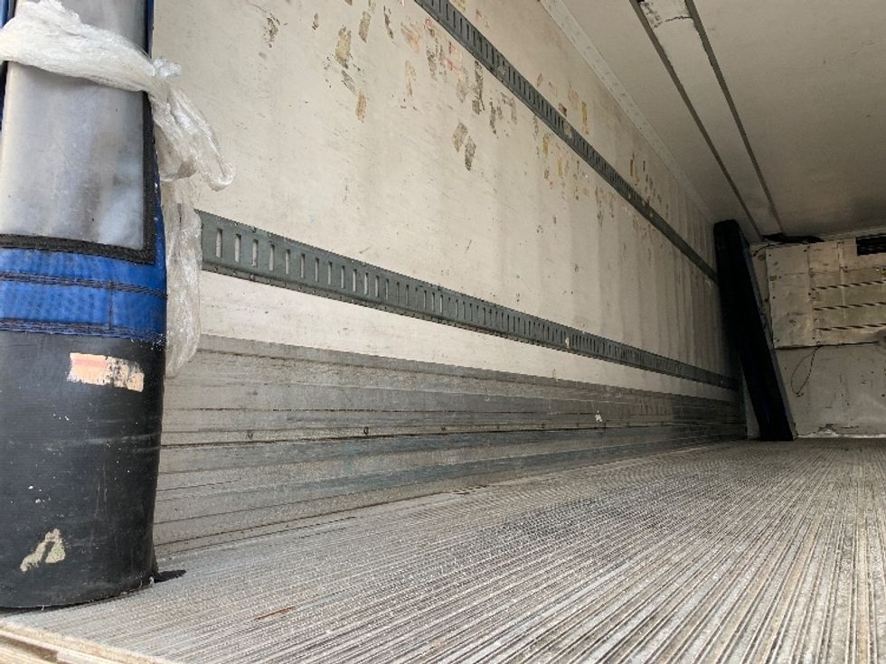 Refrigerated Trailer-Semi Trailers-Great Dane-2016-Trailer-Norton-MA-302,555\n\t\tmiles-$ 19,000 - Image 9