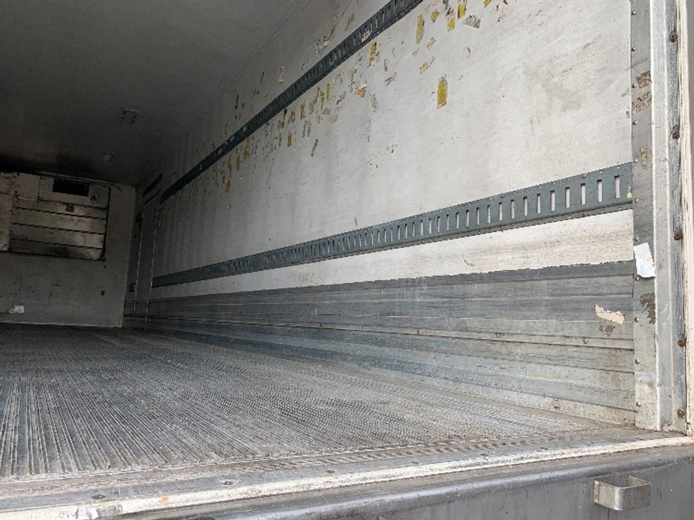 Refrigerated Trailer-Semi Trailers-Great Dane-2016-Trailer-Norton-MA-372,076\n\t\tmiles-$ 19,500 - Image 10