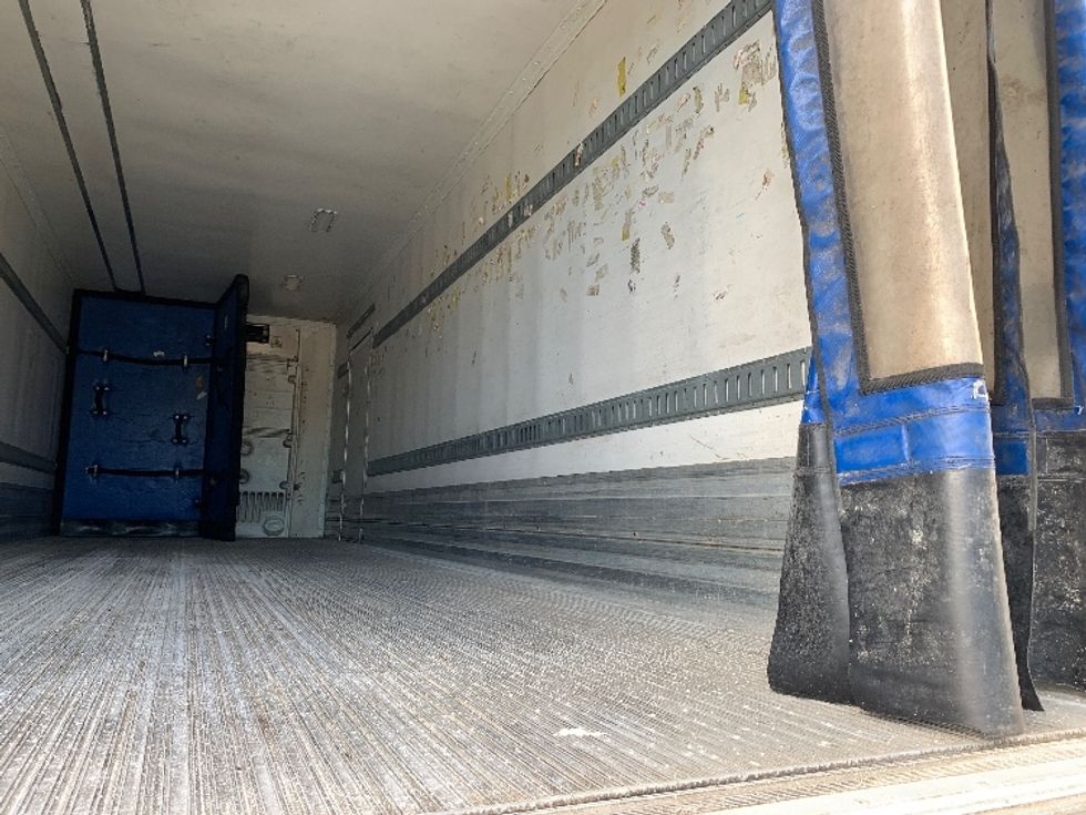 Refrigerated Trailer-Semi Trailers-Great Dane-2016-Trailer-Norton-MA-384,560\n\t\tmiles-$ 19,000 - Image 10