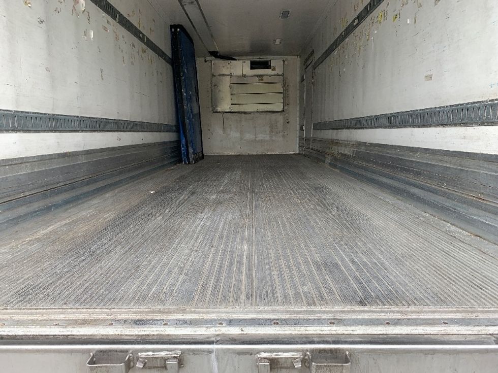 Refrigerated Trailer-Semi Trailers-Great Dane-2016-Trailer-Norton-MA-394,539\n\t\tmiles-$ 19,500 - Image 8