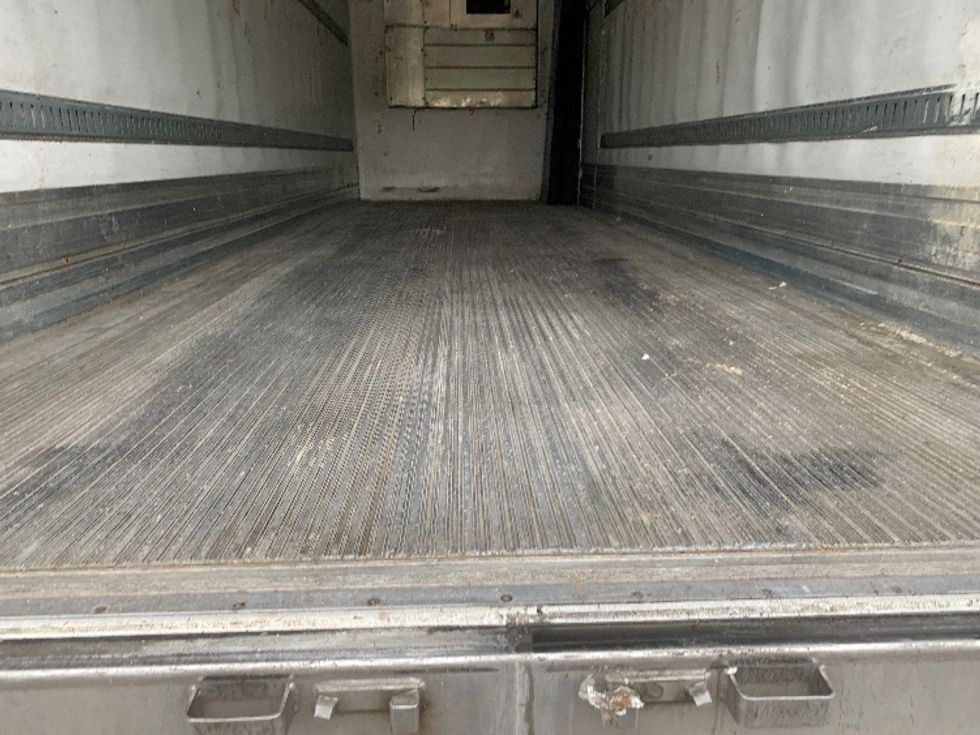 Refrigerated Trailer-Semi Trailers-Great Dane-2016-Trailer-Norton-MA-421,385\n\t\tmiles-$ 18,750 - Image 8