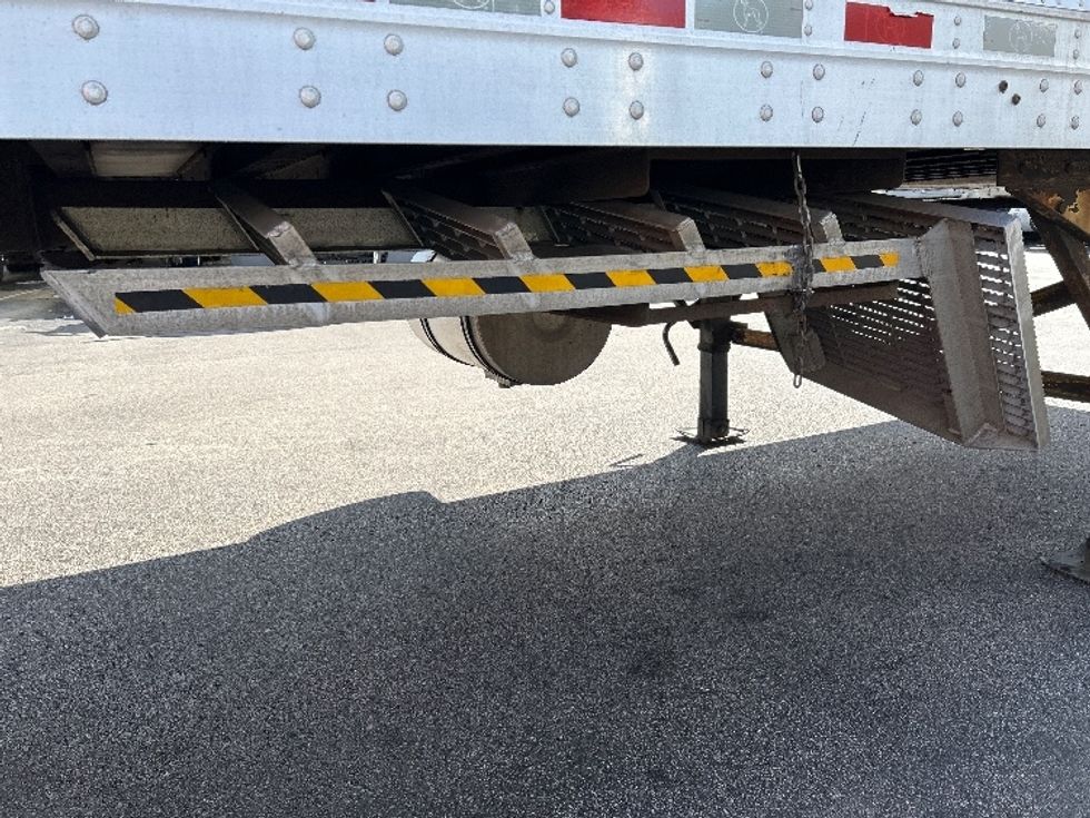 Refrigerated Trailer-Semi Trailers-Great Dane-2016-Trailer-Norton-MA-427,544\n\t\tmiles-$ 19,500 - Image 10