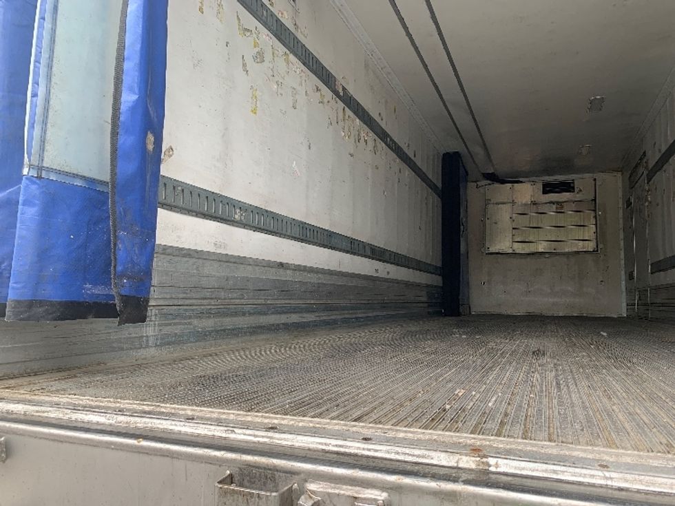 Refrigerated Trailer-Semi Trailers-Great Dane-2016-Trailer-Norton-MA-438,740\n\t\tmiles-$ 18,750 - Image 9
