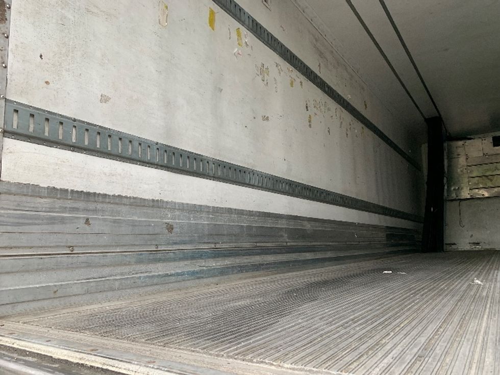 Refrigerated Trailer-Semi Trailers-Great Dane-2016-Trailer-Norton-MA-459,379\n\t\tmiles-$ 19,500 - Image 9