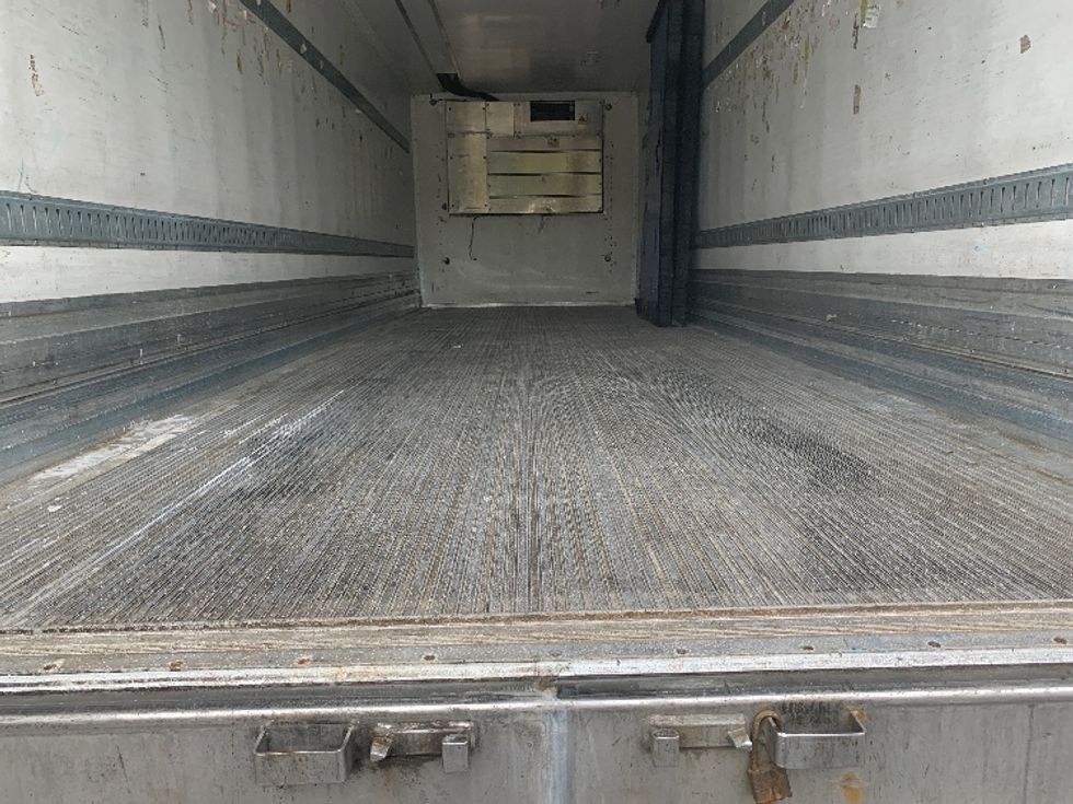 Refrigerated Trailer-Semi Trailers-Great Dane-2016-Trailer-Norton-MA-521,947\n\t\tmiles-$ 19,500 - Image 8