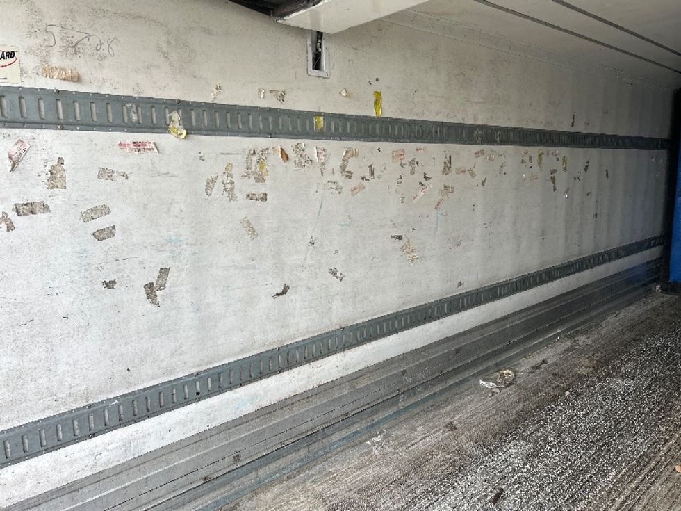 Refrigerated Trailer-Semi Trailers-Great Dane-2016-Trailer-Norton-MA-614,335\n\t\tmiles-$ 19,500 - Image 8