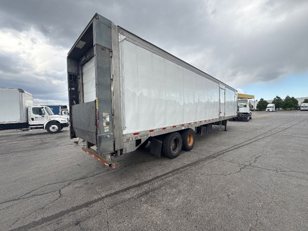 Refrigerated Trailer-Semi Trailers-Great Dane-2016-Trailer-Sturtevant-WI-393,515\n\t\tmiles-$ 17,000 - Image 4