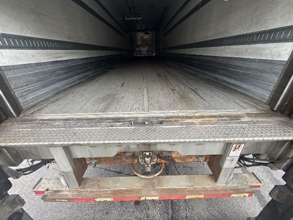 Refrigerated Trailer-Semi Trailers-Great Dane-2016-Trailer-Sturtevant-WI-393,515\n\t\tmiles-$ 17,000 - Image 8
