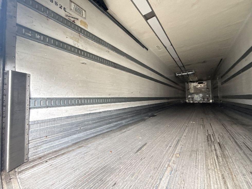 Refrigerated Trailer-Semi Trailers-Great Dane-2016-Trailer-Sturtevant-WI-393,515\n\t\tmiles-$ 17,000 - Image 9