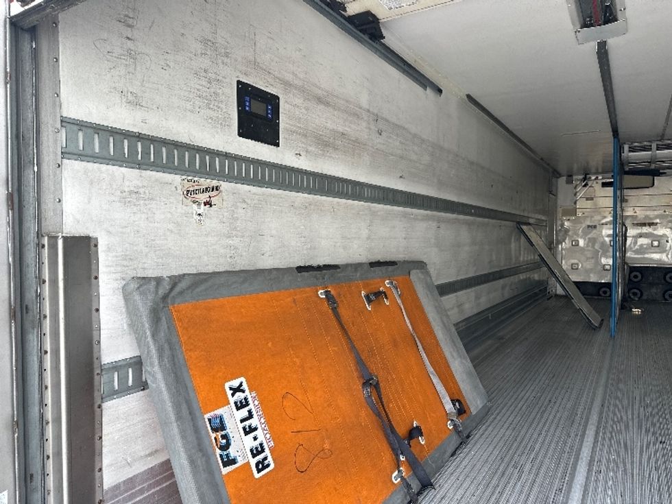 Refrigerated Trailer-Semi Trailers-Great Dane-2016-Trailer-West Sacramento-CA-177,300\n\t\tmiles-$ 24,000 - Image 9