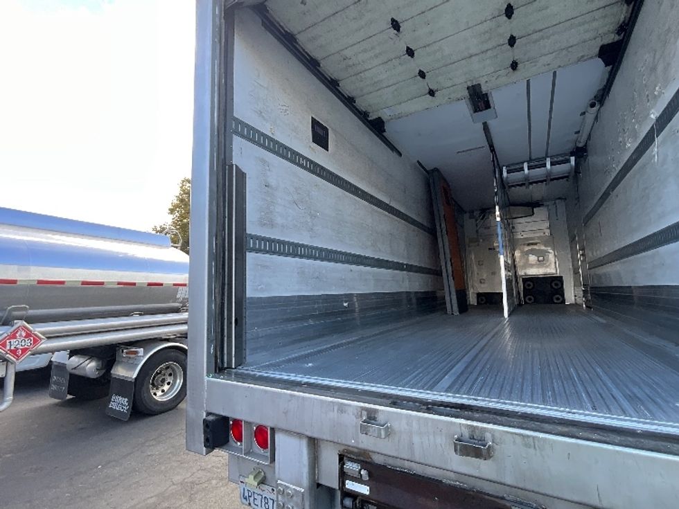 Refrigerated Trailer-Semi Trailers-Great Dane-2016-Trailer-West Sacramento-CA-228,500\n\t\tmiles-$ 20,750 - Image 9