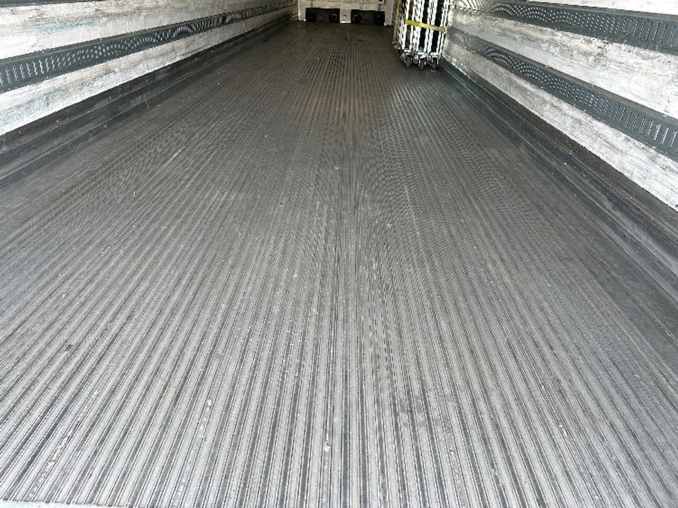 Refrigerated Trailer-Semi Trailers-Great Dane-2016-Trailer-West Sacramento-CA-350,536\n\t\tmiles-$ 24,000 - Image 8