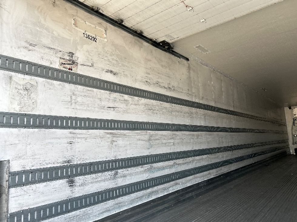 Refrigerated Trailer-Semi Trailers-Great Dane-2016-Trailer-West Sacramento-CA-350,536\n\t\tmiles-$ 24,000 - Image 9