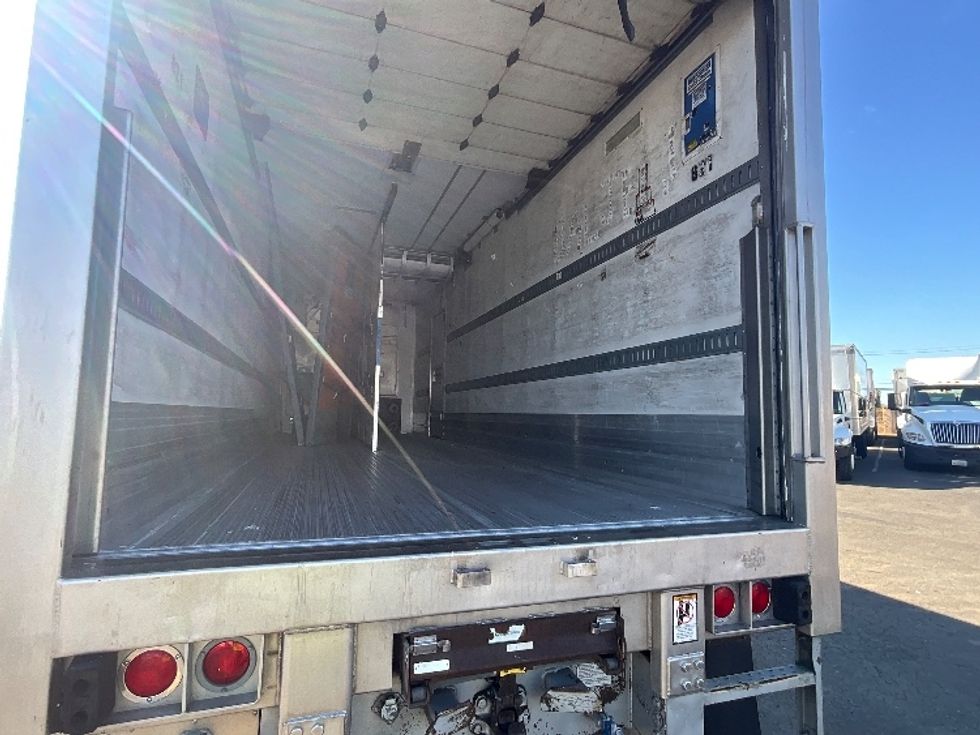 Refrigerated Trailer-Semi Trailers-Great Dane-2016-Trailer-West Sacramento-CA-379,513\n\t\tmiles-$ 19,000 - Image 10