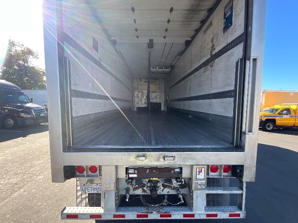 Refrigerated Trailer-Semi Trailers-Great Dane-2016-Trailer-West Sacramento-CA-380,452\n\t\tmiles-$ 19,000 - Image 8