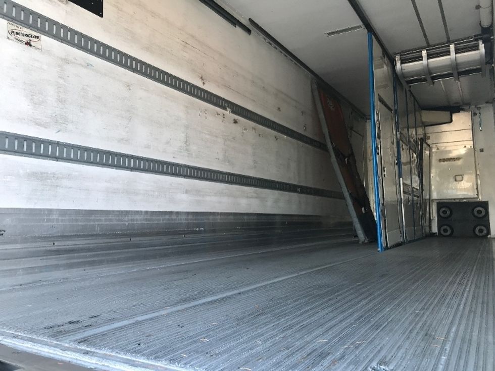 Refrigerated Trailer-Semi Trailers-Great Dane-2016-Trailer-West Sacramento-CA-395,860\n\t\tmiles-$ 19,250 - Image 9
