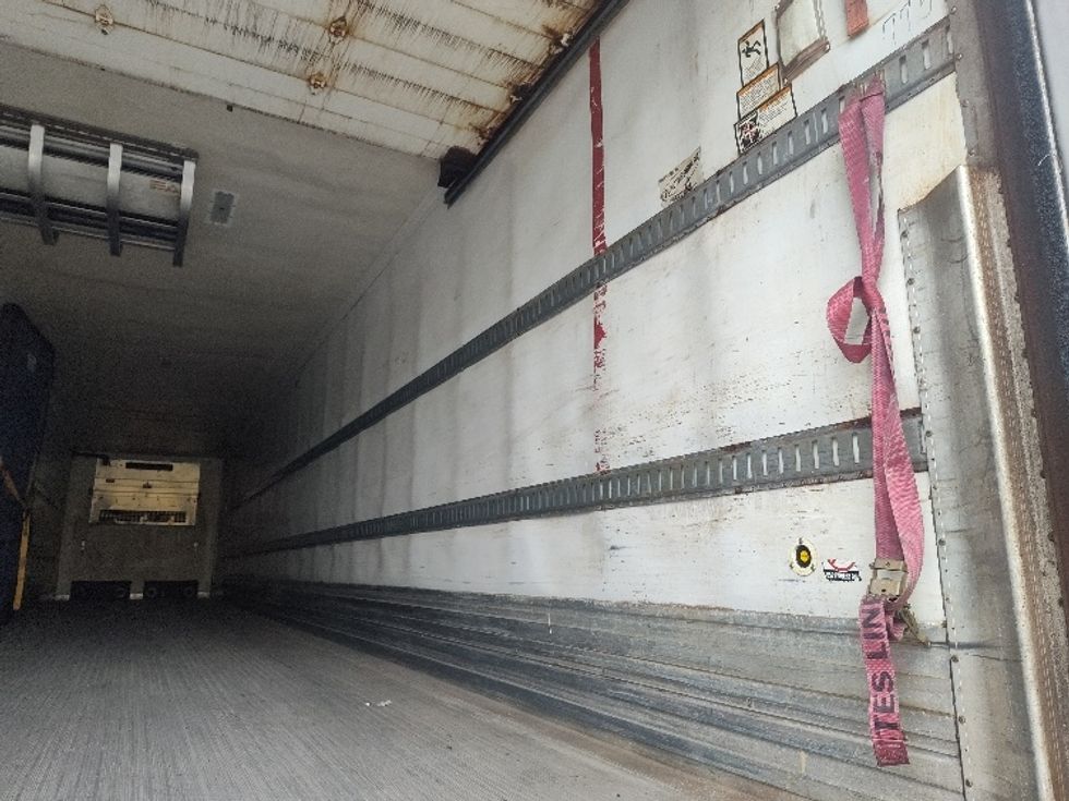 Refrigerated Trailer-Semi Trailers-Great Dane-2017-Trailer-Chicopee-MA-825,153\n\t\tmiles-$ 20,750 - Image 10