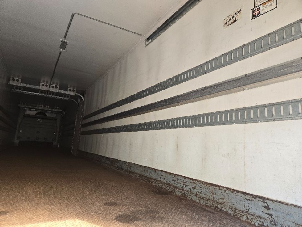 Refrigerated Trailer-Semi Trailers-Great Dane-2017-Trailer-Clearfield-PA-205,579\n\t\tmiles-$ 21,750 - Image 9