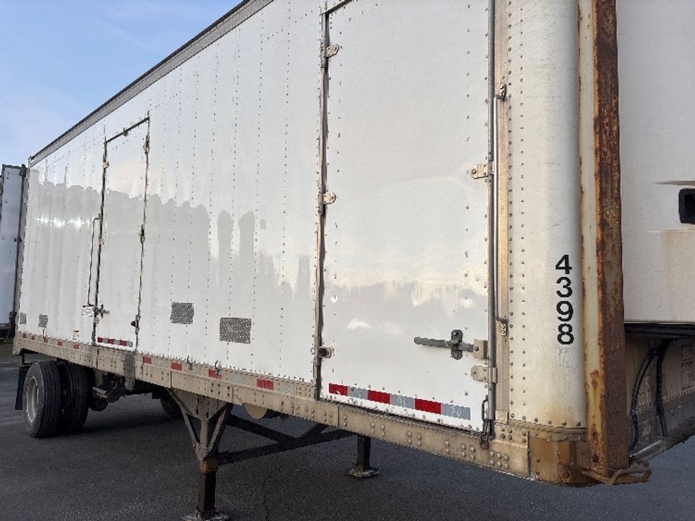 Refrigerated Trailer-Semi Trailers-Great Dane-2017-Trailer-Londonderry-NH-393,814\n\t\tmiles-$ 21,000 - Image 12