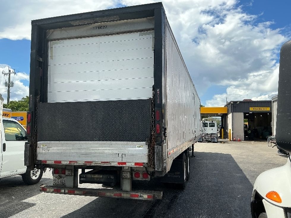 Refrigerated Trailer-Semi Trailers-Great Dane-2017-Trailer-Medley-FL-245,378\n\t\tmiles-$ 19,000 - Image 4