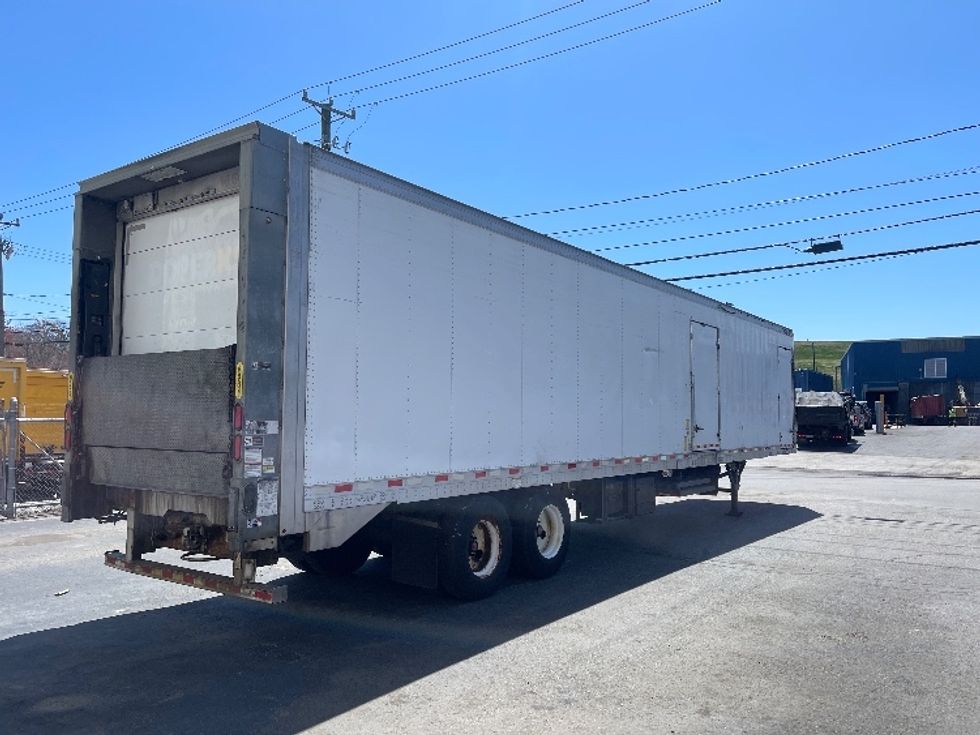 Refrigerated Trailer-Semi Trailers-Great Dane-2017-Trailer-New Bedford-MA-379,554\n\t\tmiles-$ 17,250 - Image 4