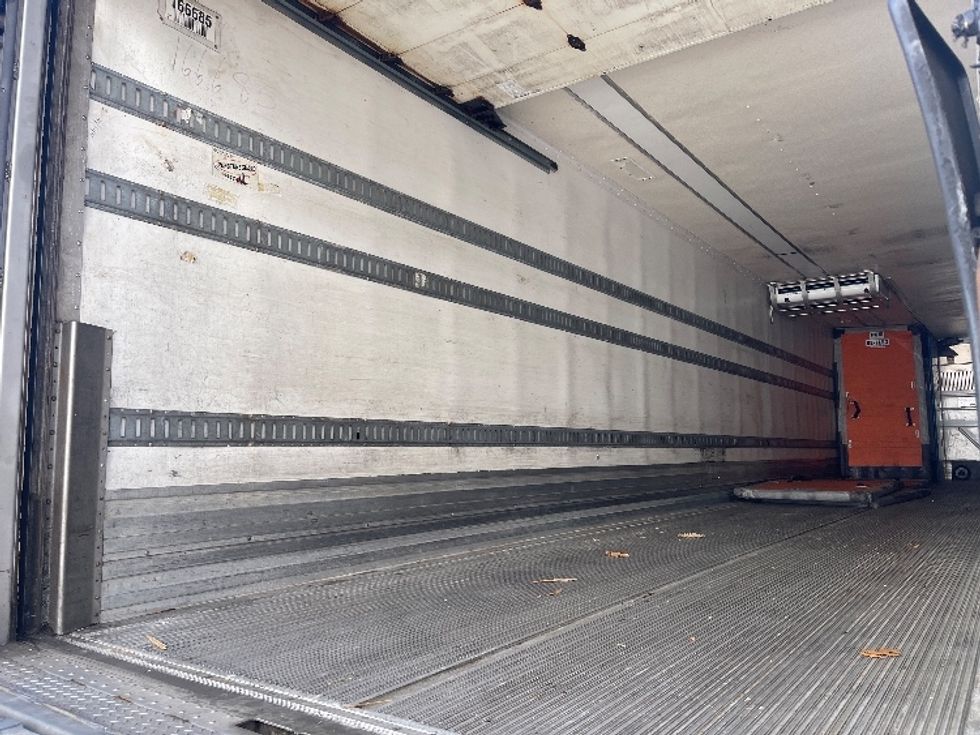 Refrigerated Trailer-Semi Trailers-Great Dane-2017-Trailer-New Bedford-MA-379,554\n\t\tmiles-$ 17,250 - Image 9