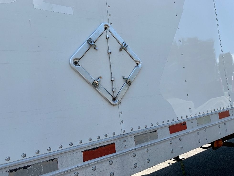 Refrigerated Trailer-Semi Trailers-Great Dane-2017-Trailer-Norton-MA-156,250\n\t\tmiles-$ 25,250 - Image 12