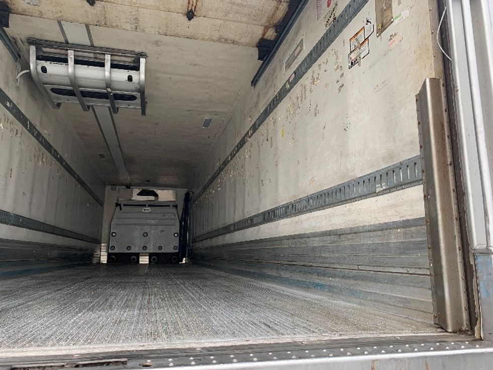 Refrigerated Trailer-Semi Trailers-Great Dane-2017-Trailer-Norton-MA-214,112\n\t\tmiles-$ 22,000 - Image 10