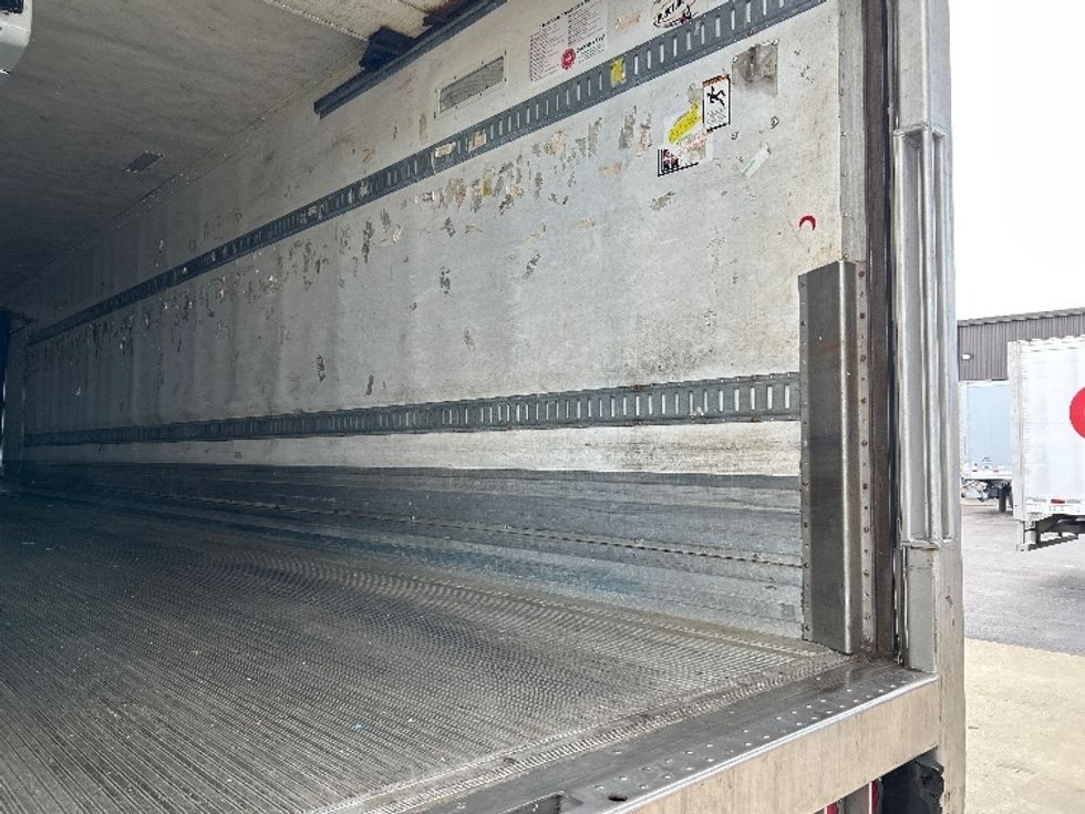 Refrigerated Trailer-Semi Trailers-Great Dane-2017-Trailer-Norton-MA-217,891\n\t\tmiles-$ 24,750 - Image 9