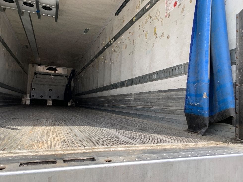 Refrigerated Trailer-Semi Trailers-Great Dane-2017-Trailer-Norton-MA-227,339\n\t\tmiles-$ 24,750 - Image 10