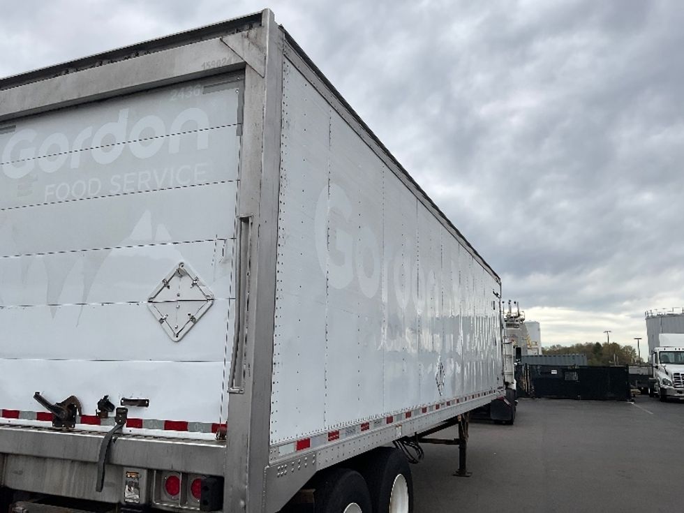 Refrigerated Trailer-Semi Trailers-Great Dane-2017-Trailer-Norton-MA-676,133\n\t\tmiles-$ 25,000 - Image 4