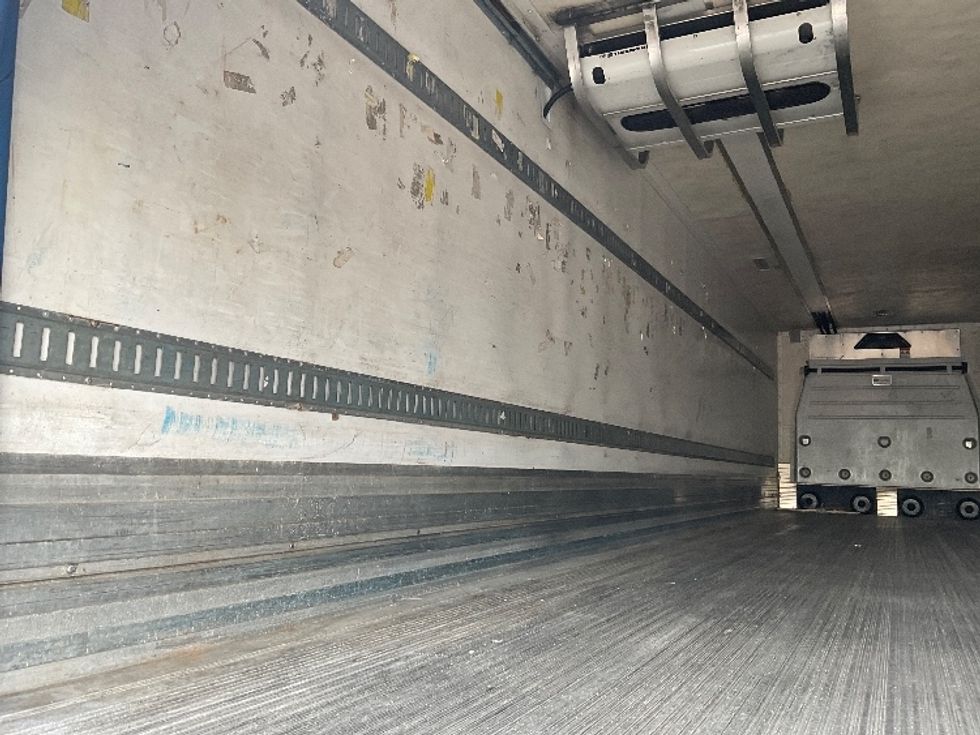 Refrigerated Trailer-Semi Trailers-Great Dane-2017-Trailer-Norton-MA-676,133\n\t\tmiles-$ 25,000 - Image 8