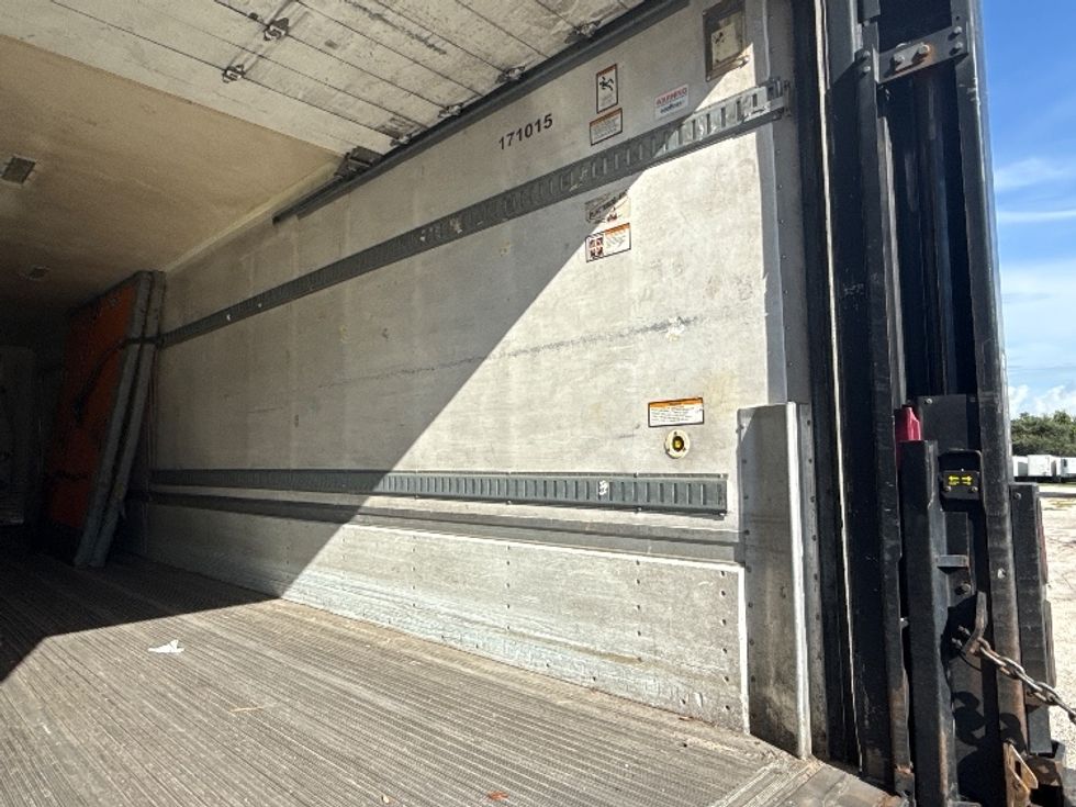 Refrigerated Trailer-Semi Trailers-Great Dane-2017-Trailer-Plant City-FL-312,785\n\t\tmiles-$ 16,500 - Image 10