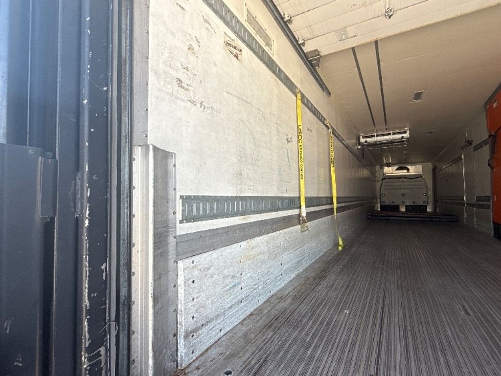 Refrigerated Trailer-Semi Trailers-Great Dane-2017-Trailer-Plant City-FL-389,950\n\t\tmiles-$ 23,750 - Image 9