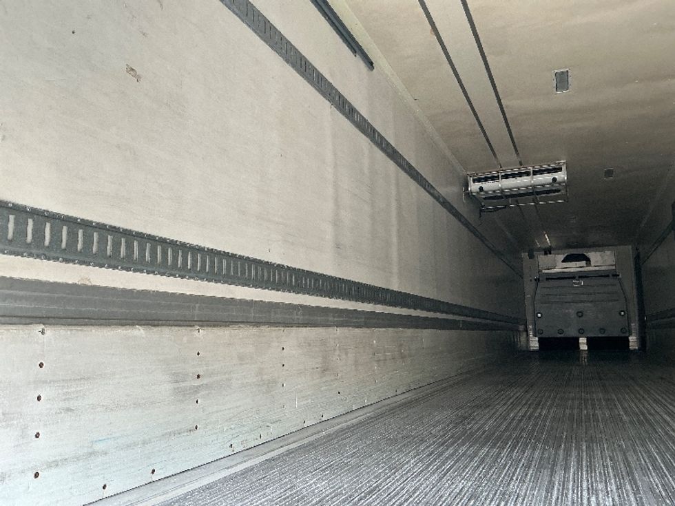 Refrigerated Trailer-Semi Trailers-Great Dane-2017-Trailer-Riviera Beach-FL-165,986\n\t\tmiles-$ 26,250 - Image 9