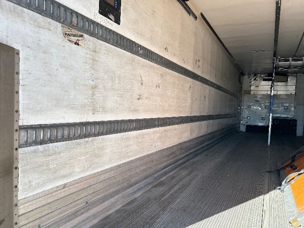 Refrigerated Trailer-Semi Trailers-Great Dane-2017-Trailer-Wilkes Barre-PA-1,205,749\n\t\tmiles-$ 22,500 - Image 9