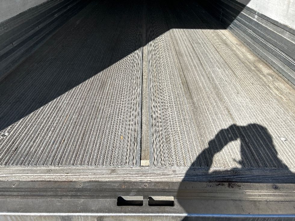 Refrigerated Trailer-Semi Trailers-Great Dane-2017-Trailer-Wilkes Barre-PA-386,021\n\t\tmiles-$ 19,500 - Image 8